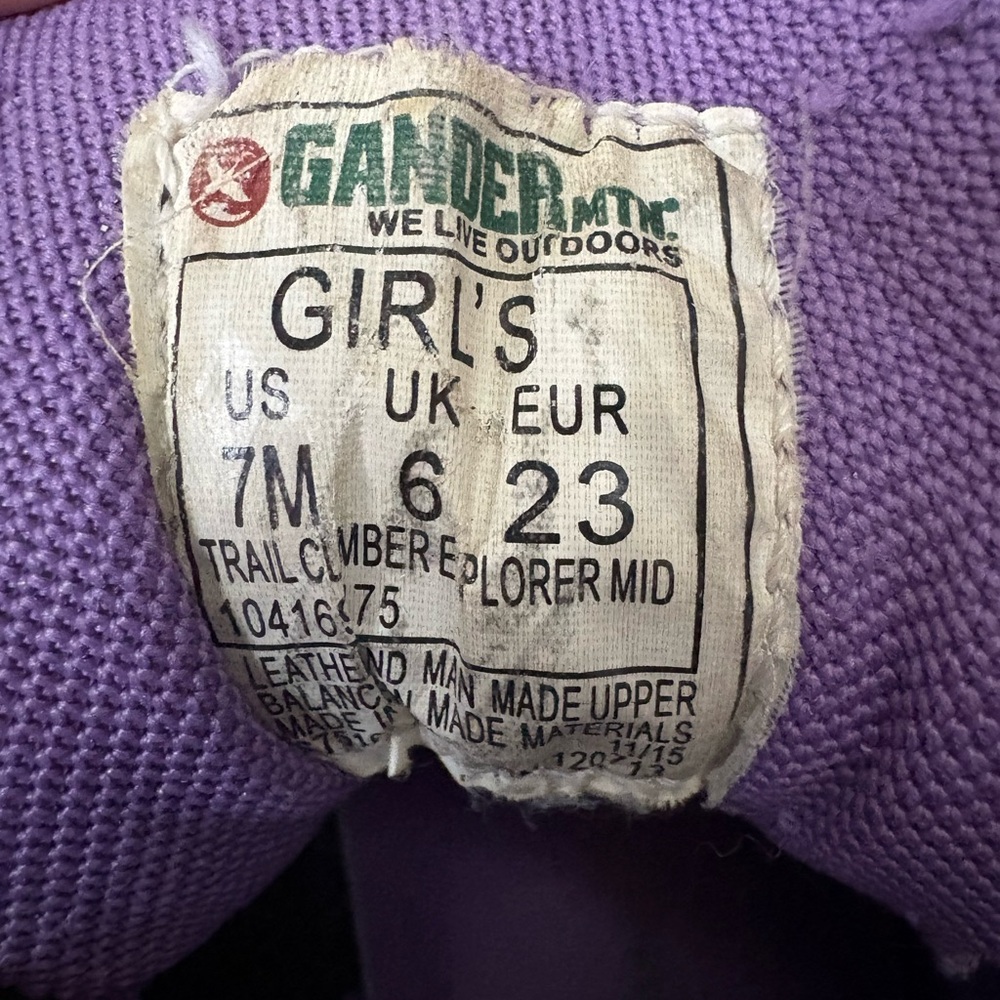 Gander Mountain Gray and Purple Women's Lace-Up Hiking Boots | Size 7 - Picture 4 of 4